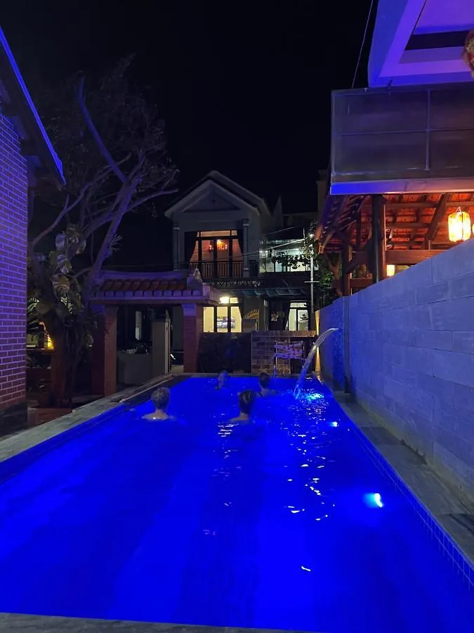 Jackfruit Homestay Хойан
